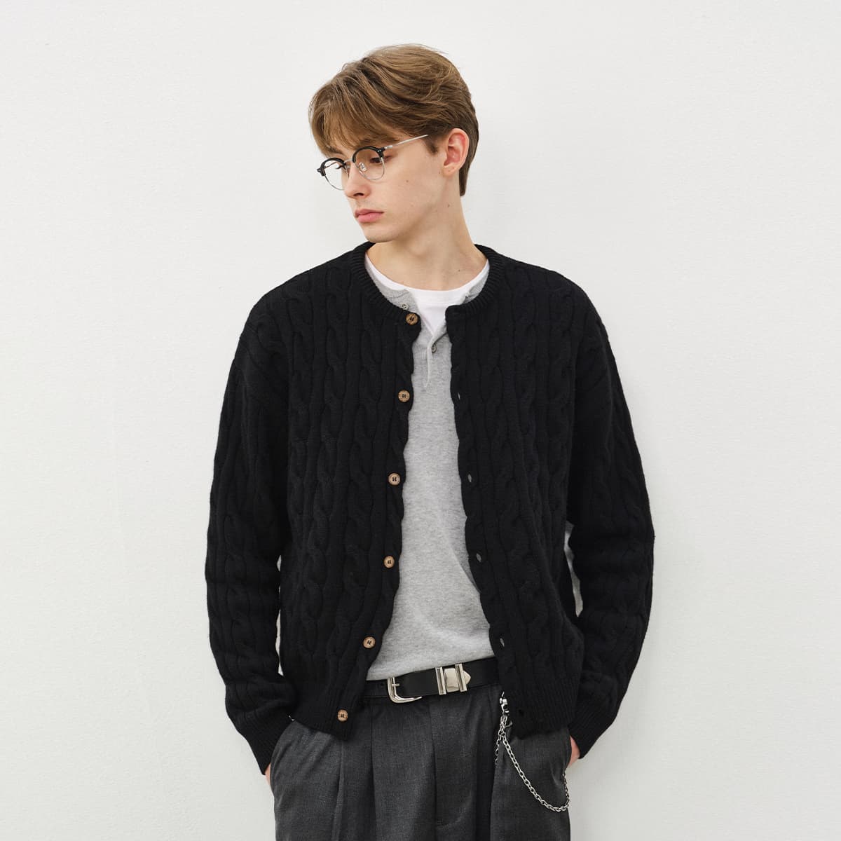 714STREET Simple Series Vintage Knit Cardigan