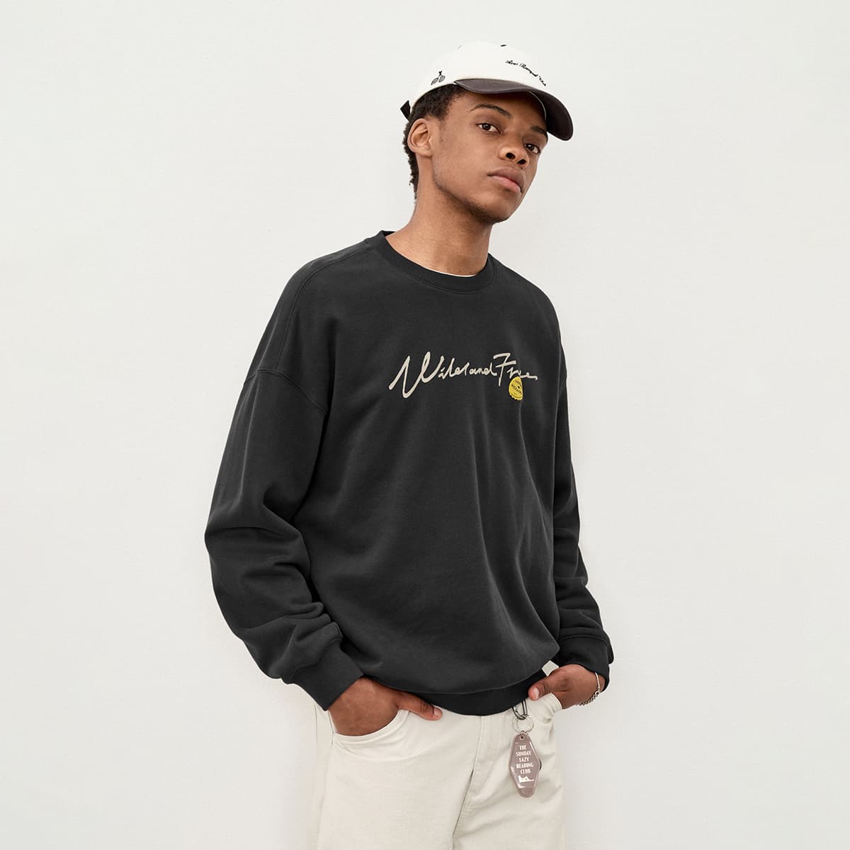 714STREET Vintage Graphic Crewneck Sweatshirt