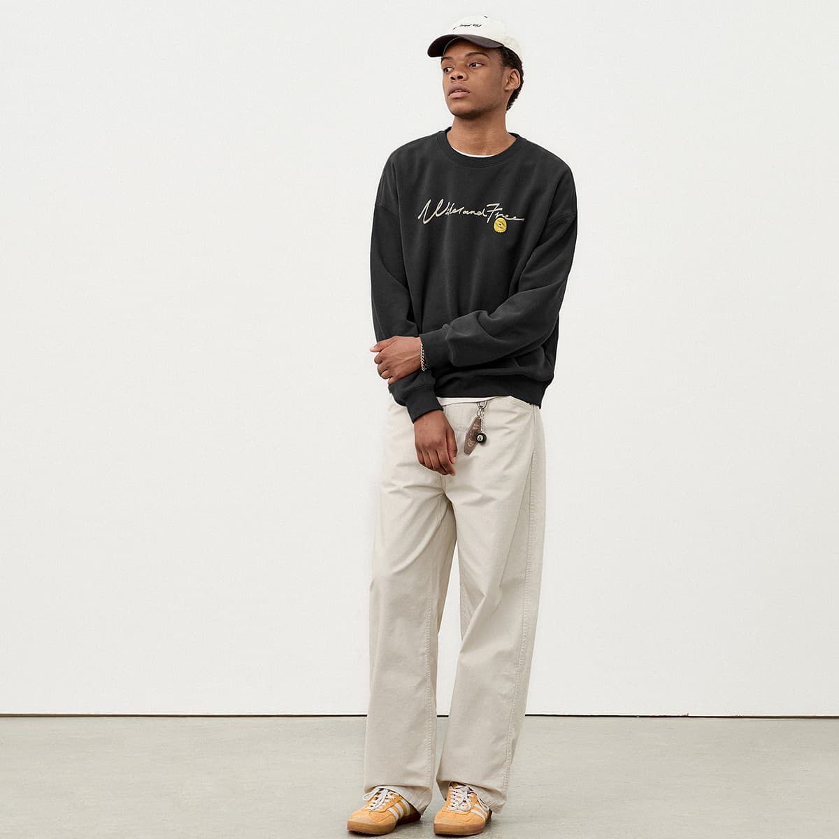 714STREET Vintage Graphic Crewneck Sweatshirt