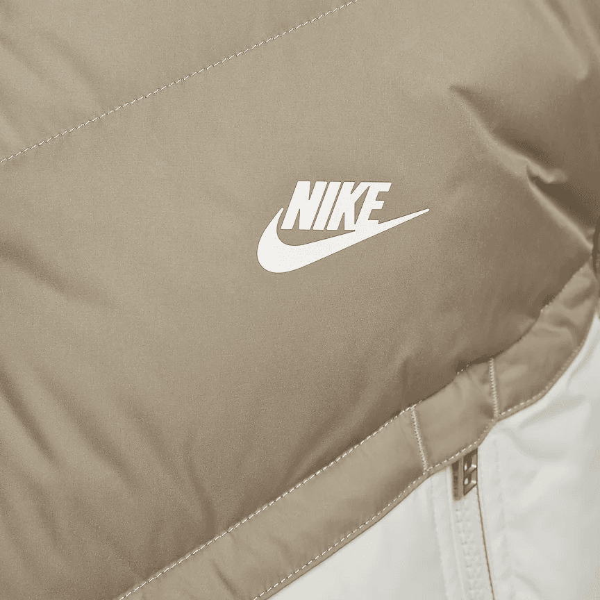 Nike Sportswear Storm-FIT Windrunner