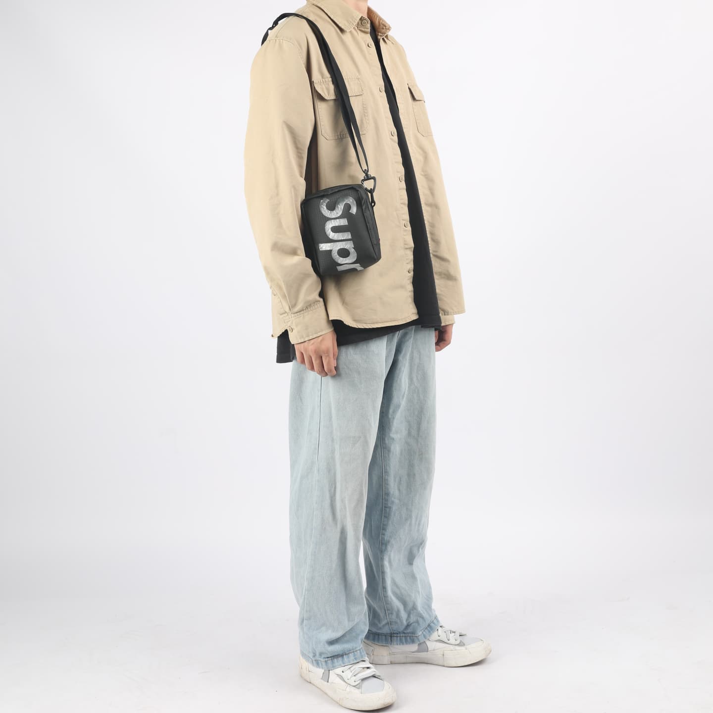 Supreme Neck Pouch