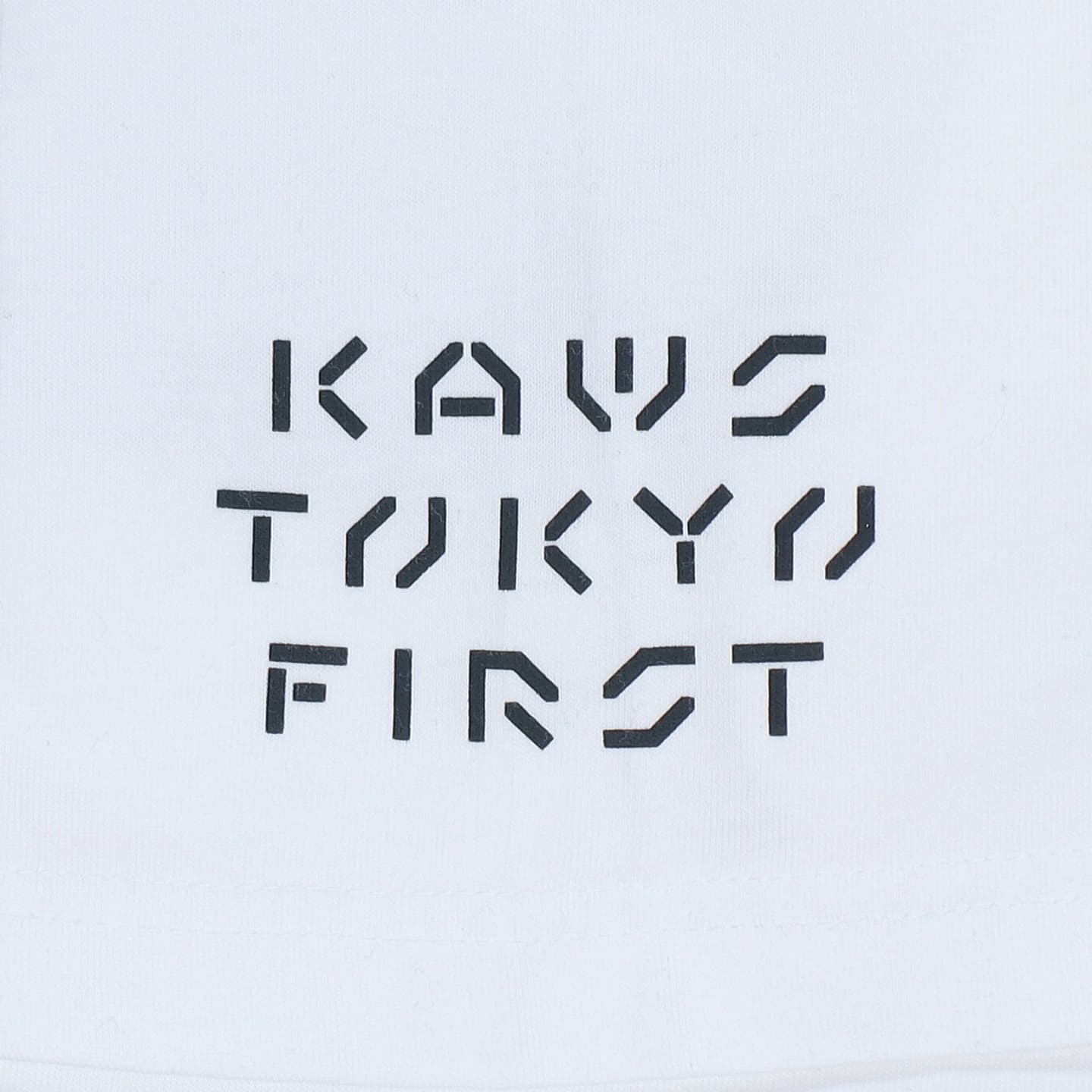 UNIQLO x KAWS Graphic Tee White