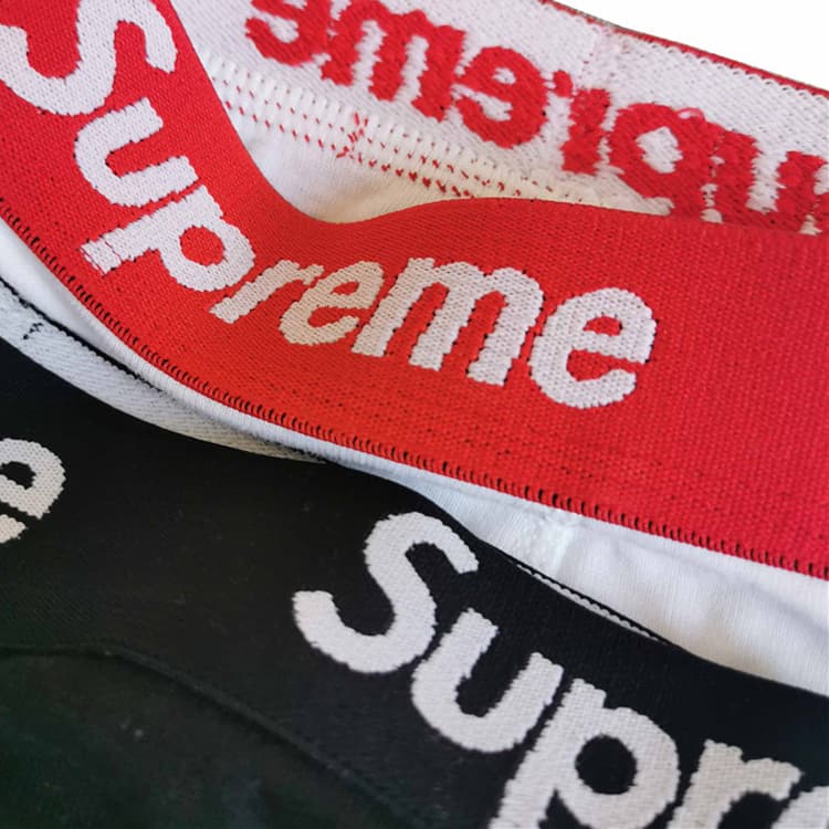 Supreme x Hanes Boxer Briefs Black