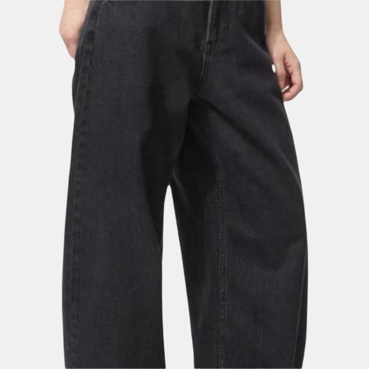 UNIQLO Relaxed Fit Jeans