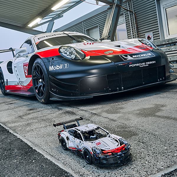 LEGO x Porsche 911 RSR 42096