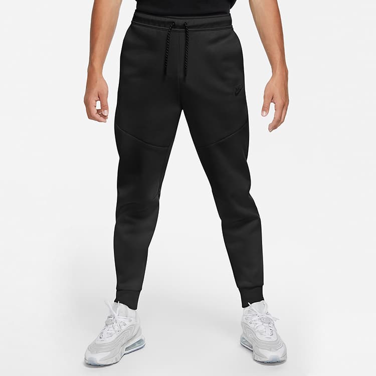 Nike Tech Fleece