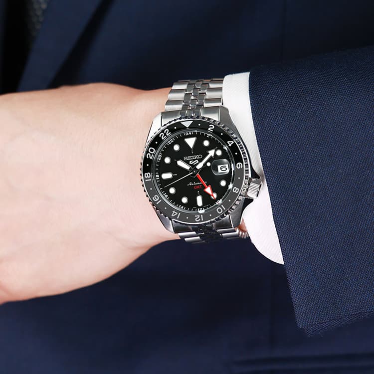 Seiko 5 SSK001K1