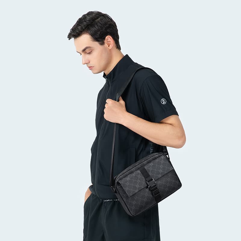 GOLF Crossbody Bag Black