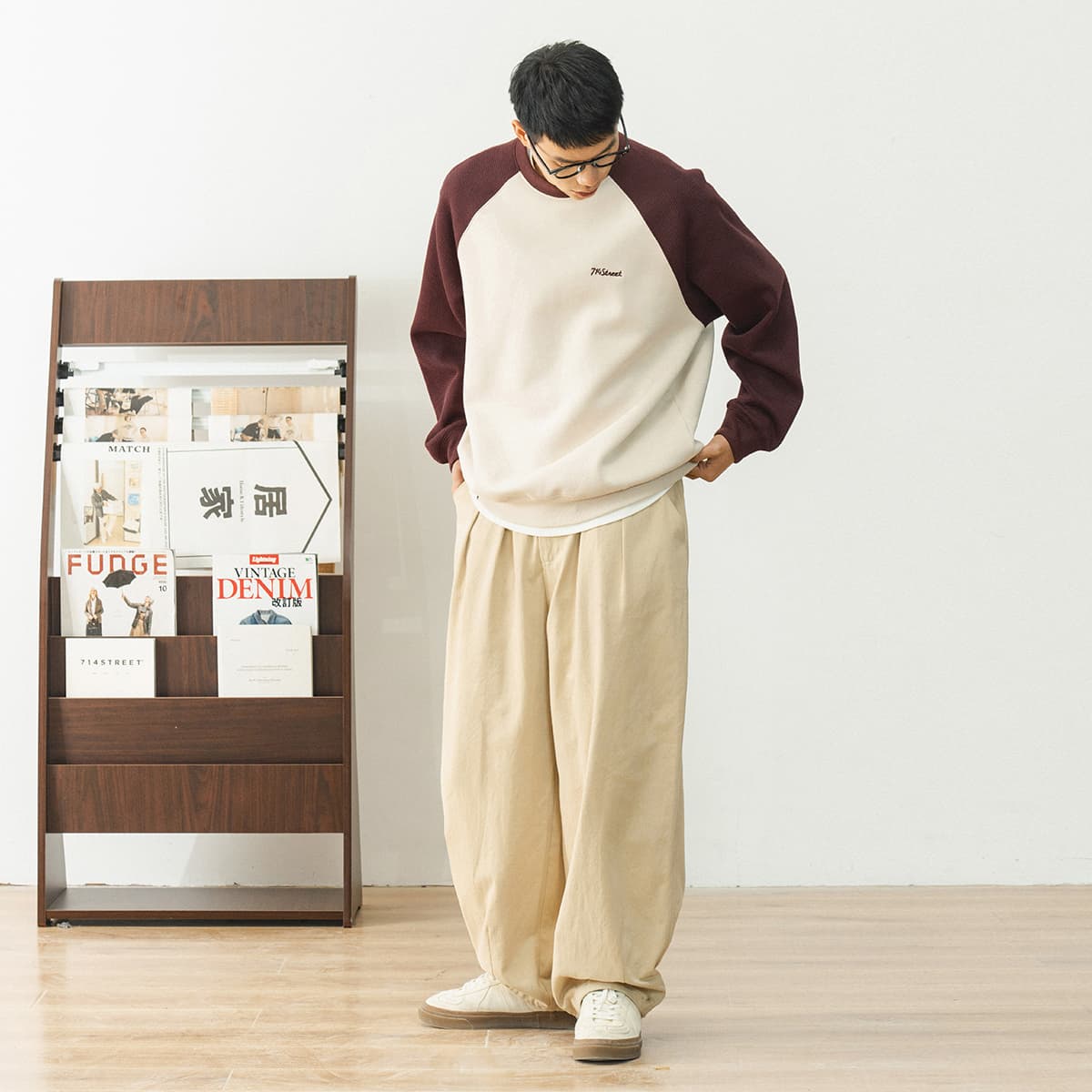 714STREET Logo Embroidery Sweatshirt