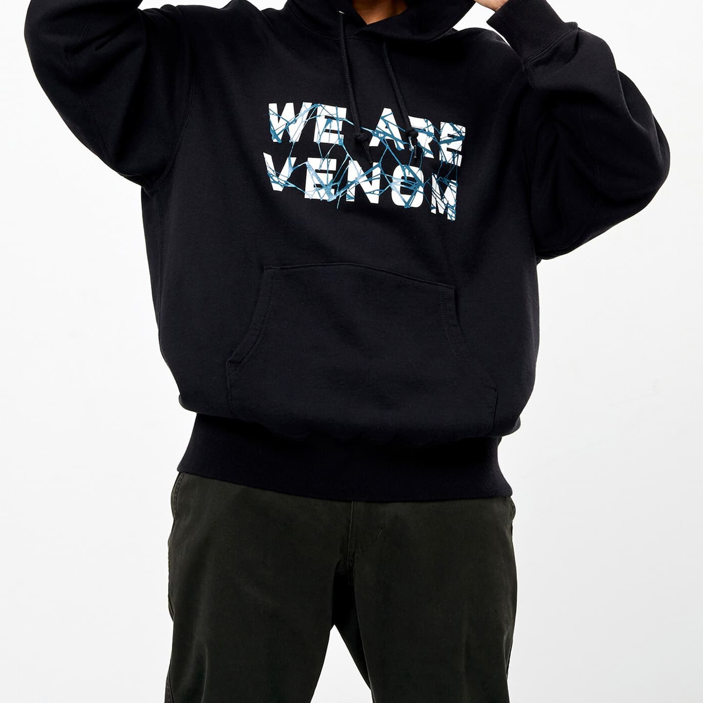 UNIQLO x MARVEL Hoodie Black