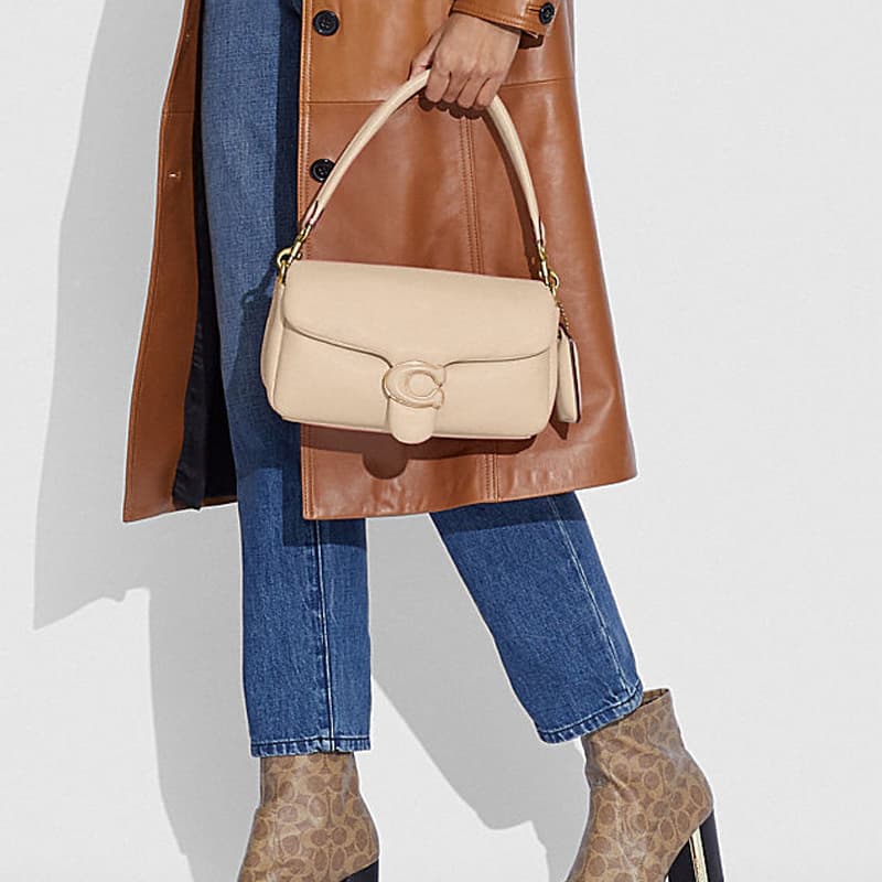 COACH Tabby 26 Ivory