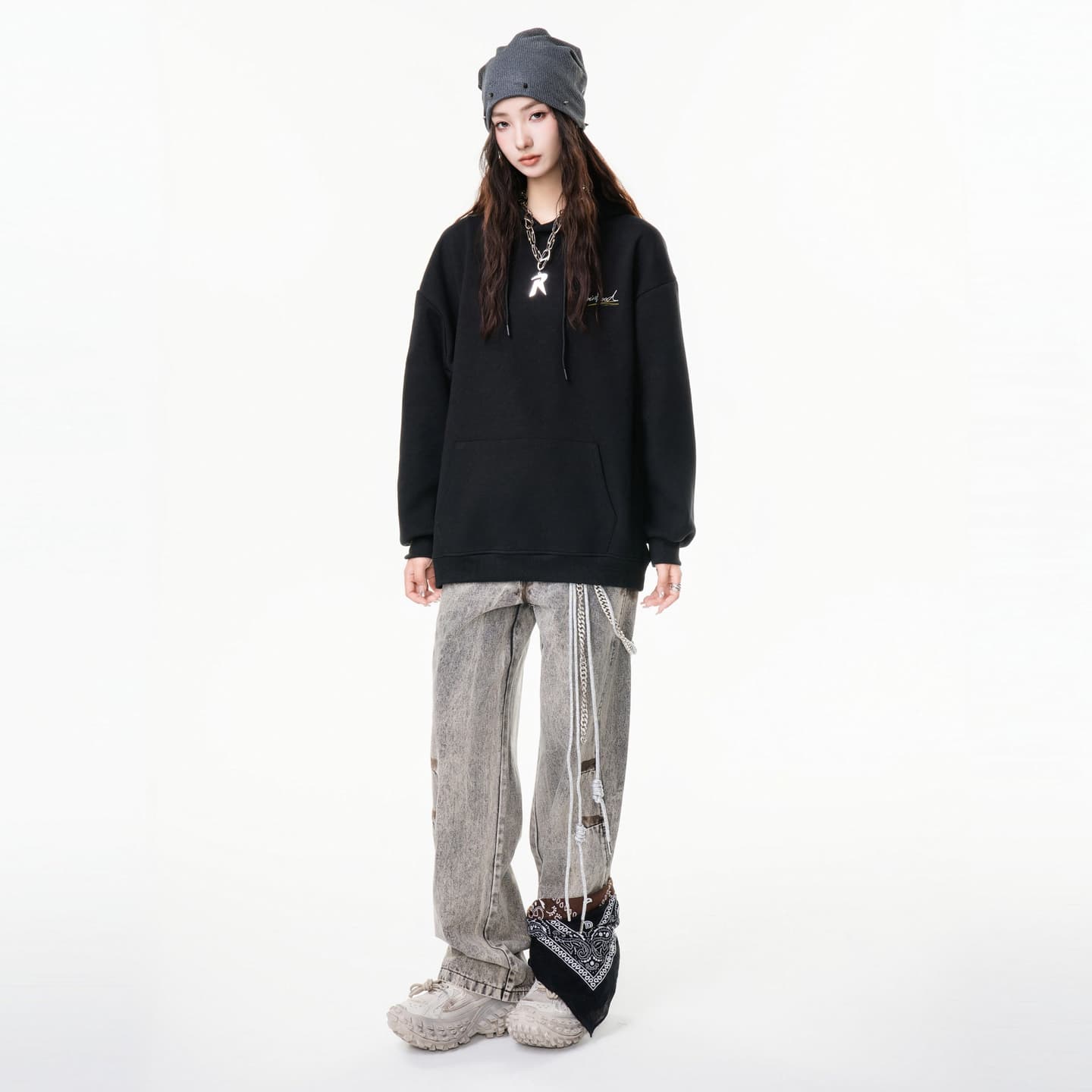 ROBINHOOD Logo Print Sweatshirt