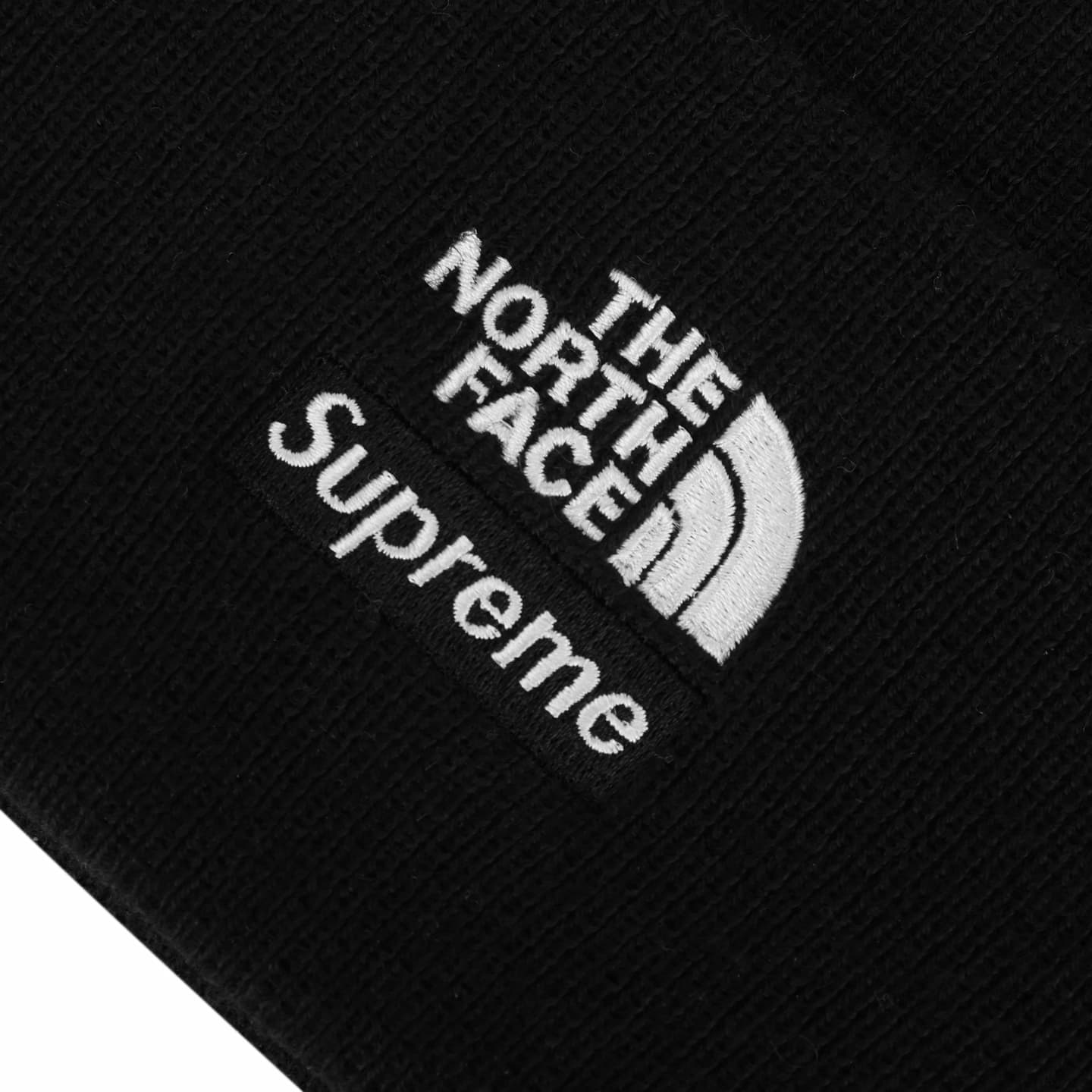 Supreme x The North Face Beanie