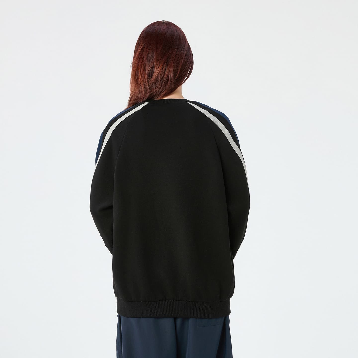 ROBINHOOD Retro Colorblock Logo Sweatshirt