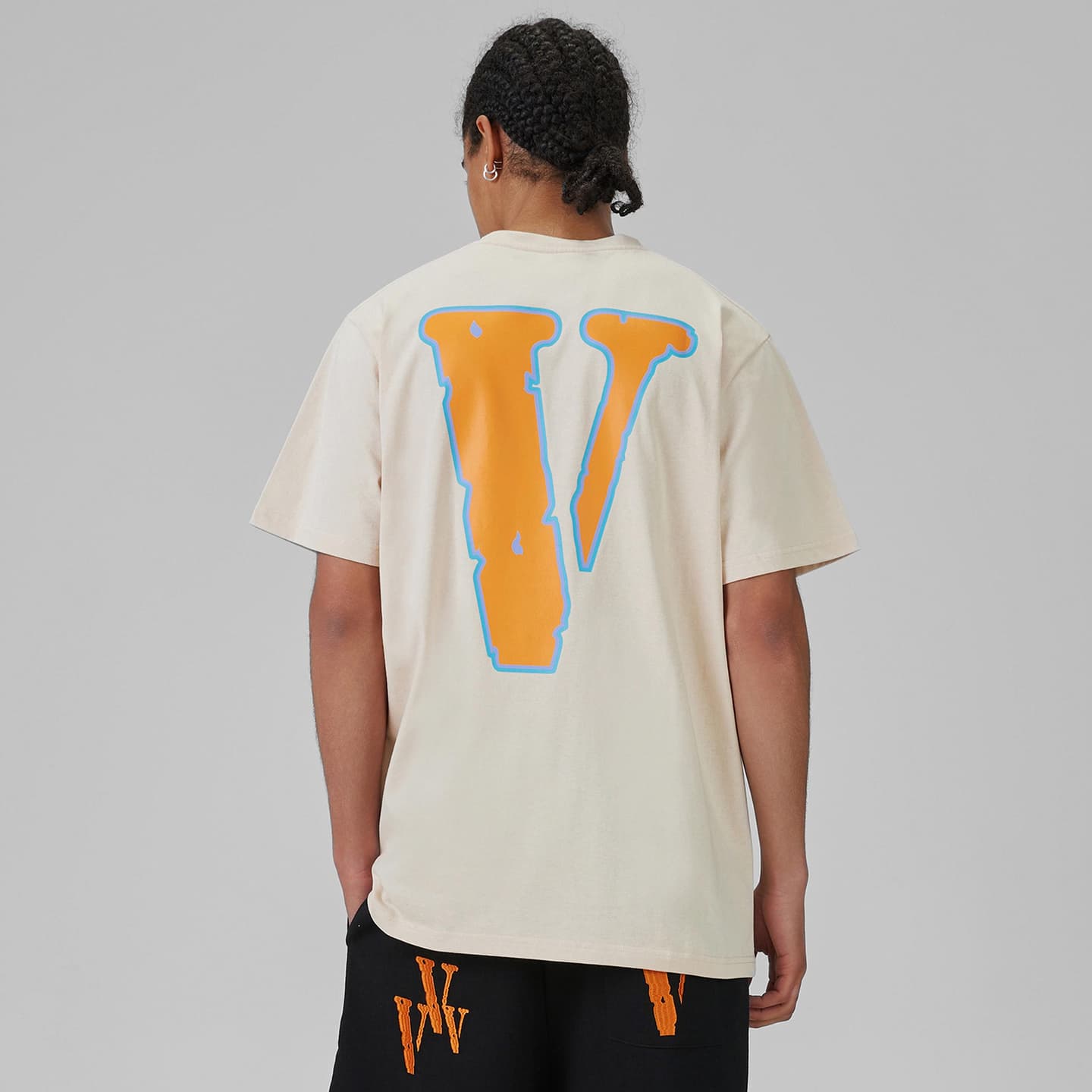 VLONE FRIENDS Retro Logo T-Shirt