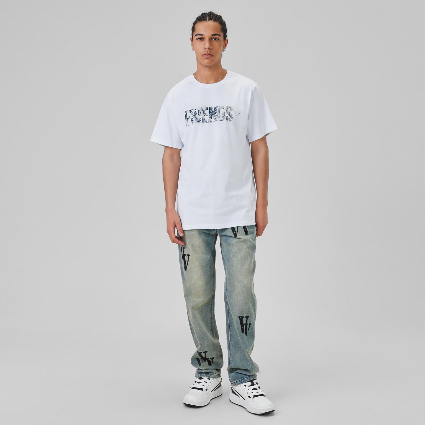 VLONE FRIENDS T-Shirt White Blue