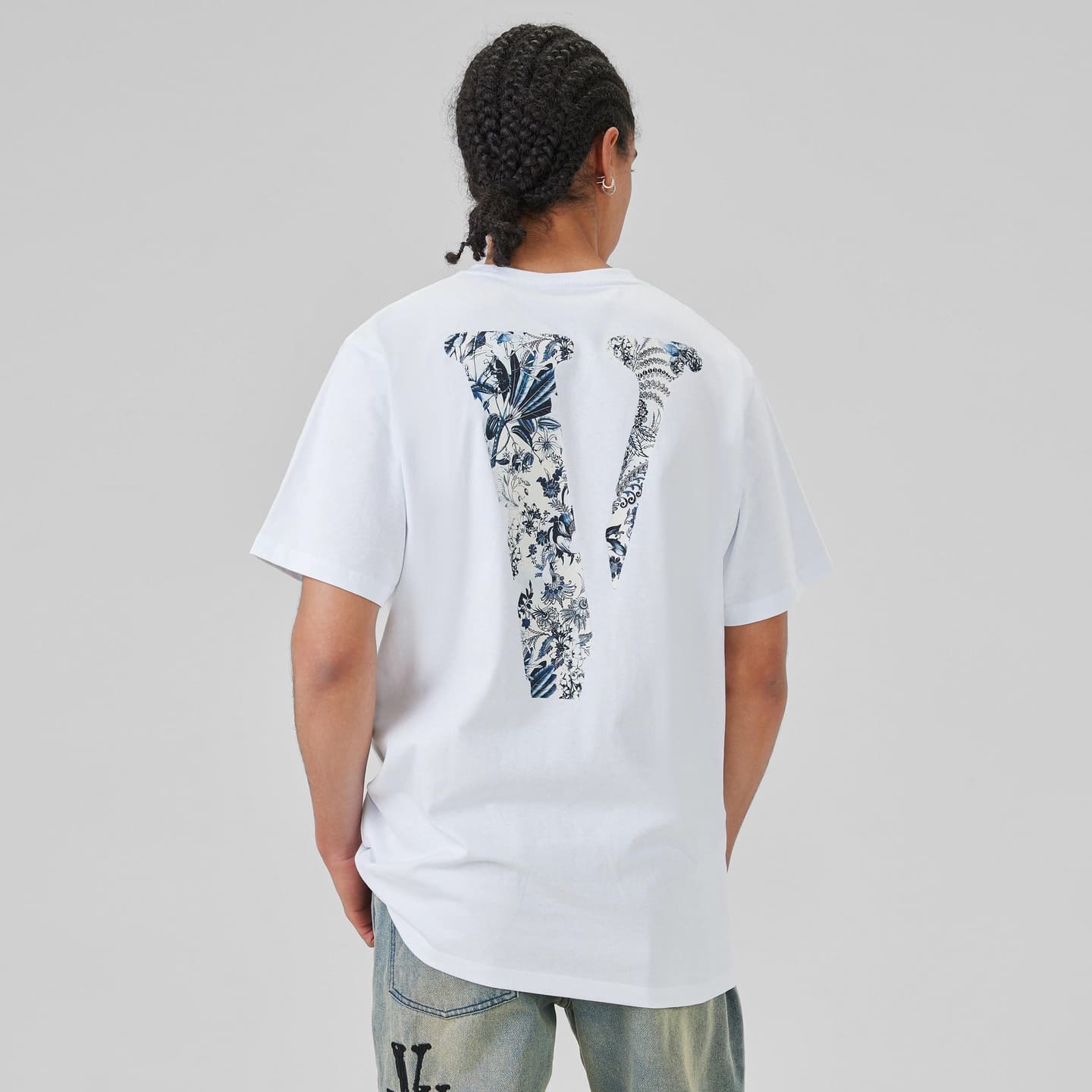 VLONE FRIENDS T-Shirt White Blue