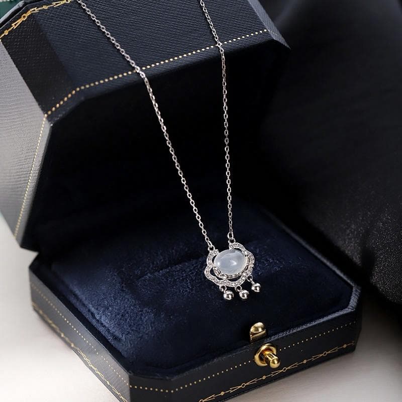 WAW Necklace