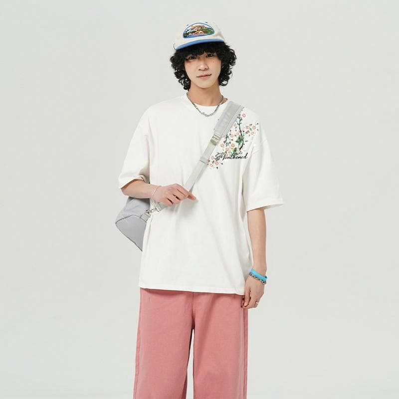 UNthemed Vintage Floral Tee