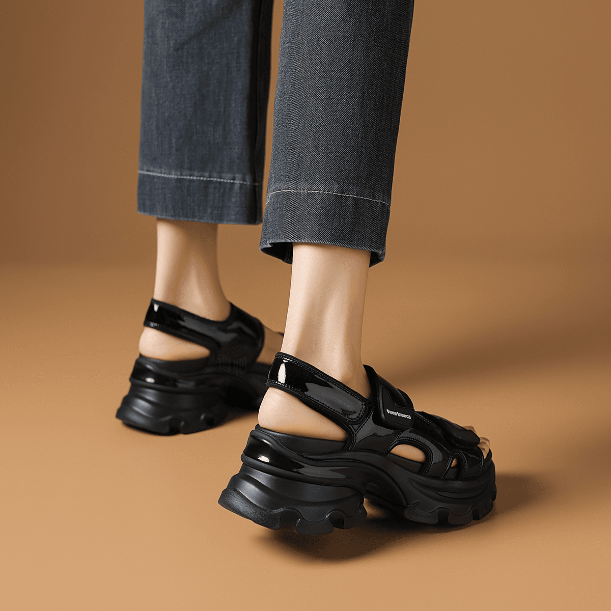 Rosa Bianca Sandals
