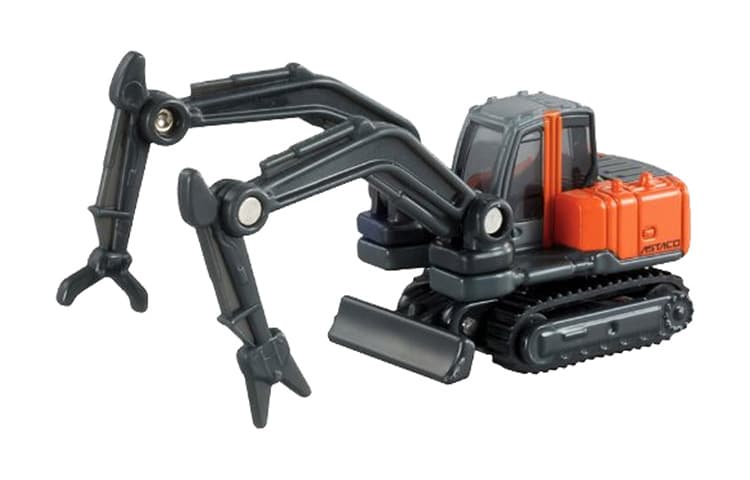 TAKARA TOMY