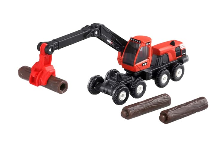 TAKARA TOMY