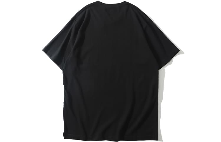 UNIQLO One Piece Graphic Tee Black