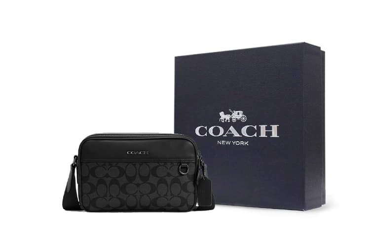 COACH Graham 23