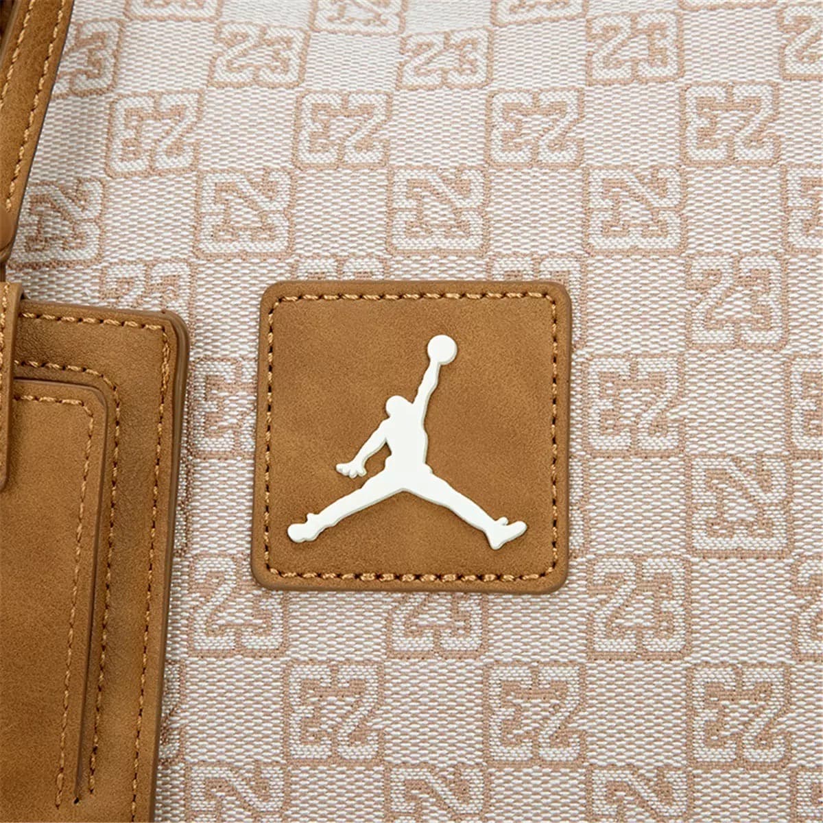 Jordan Chessboard Duffel Beige/Cream