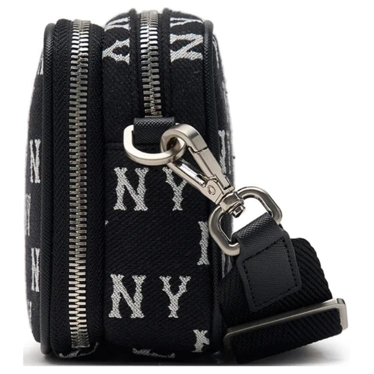 MLB Retro Black Bag