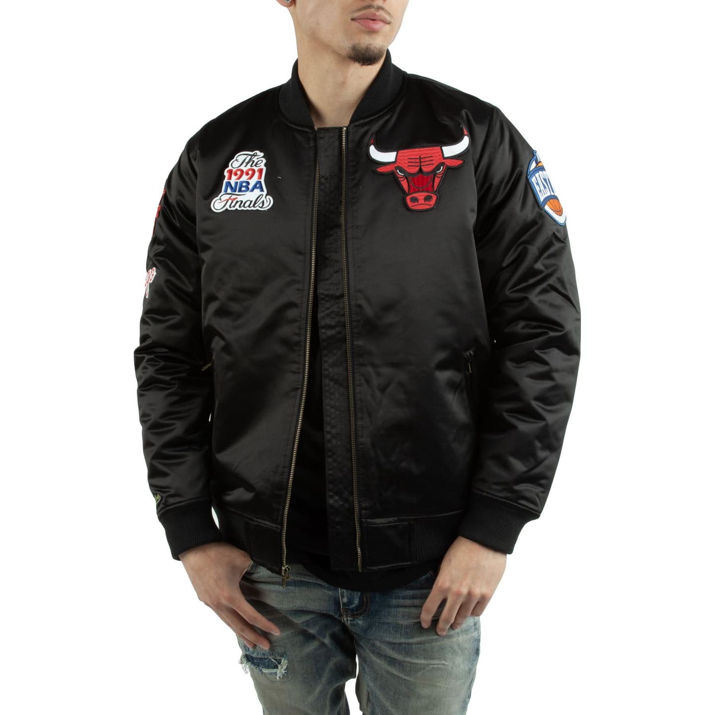 Mitchell & Ness Chicago Bulls Satin Jacket