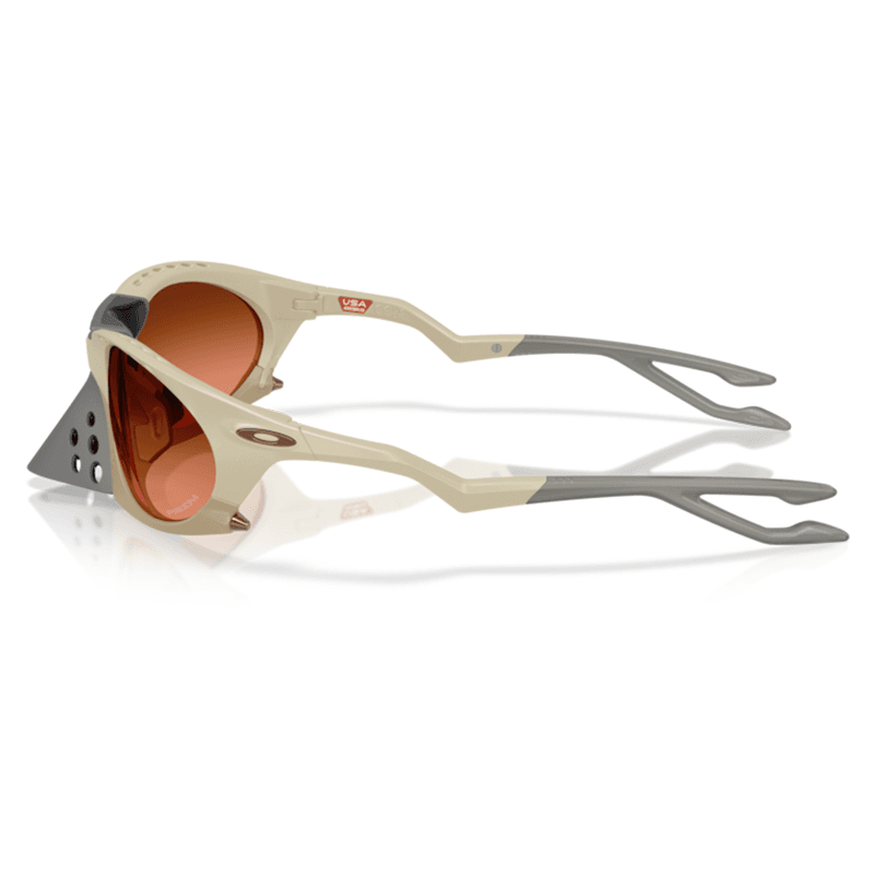 Oakley 9437 PLANTARIS