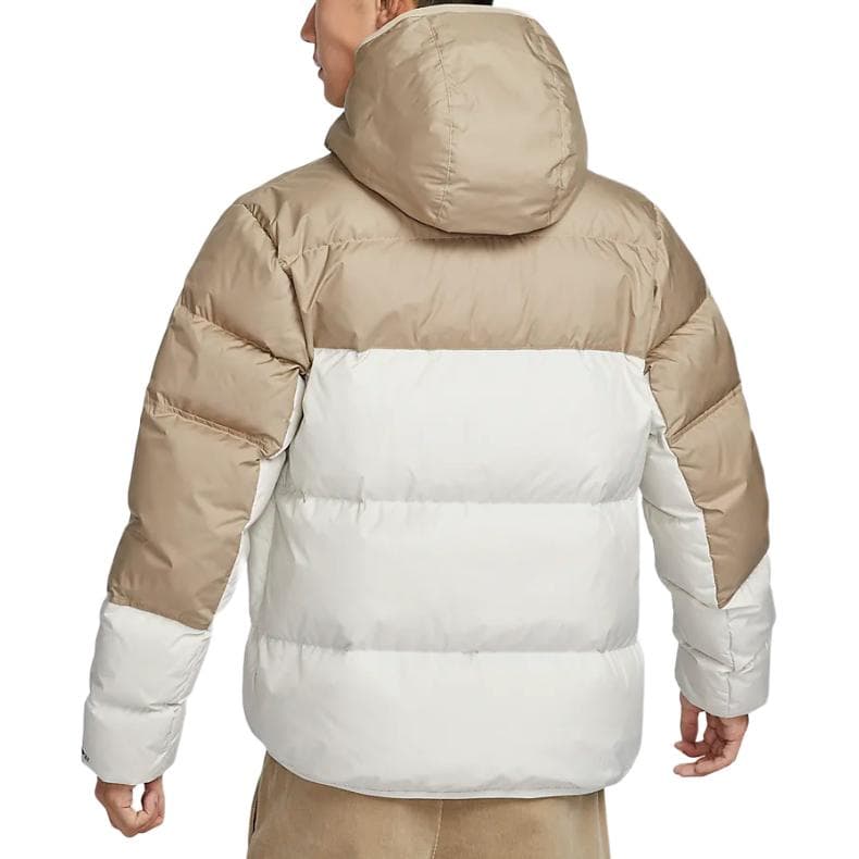 Nike Sportswear Storm-FIT Windrunner