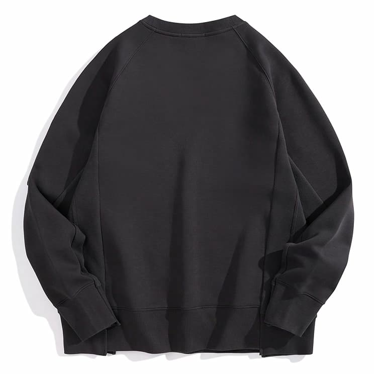 PEACEBIRD MEN Pocket Patch Crewneck Sweatshirt