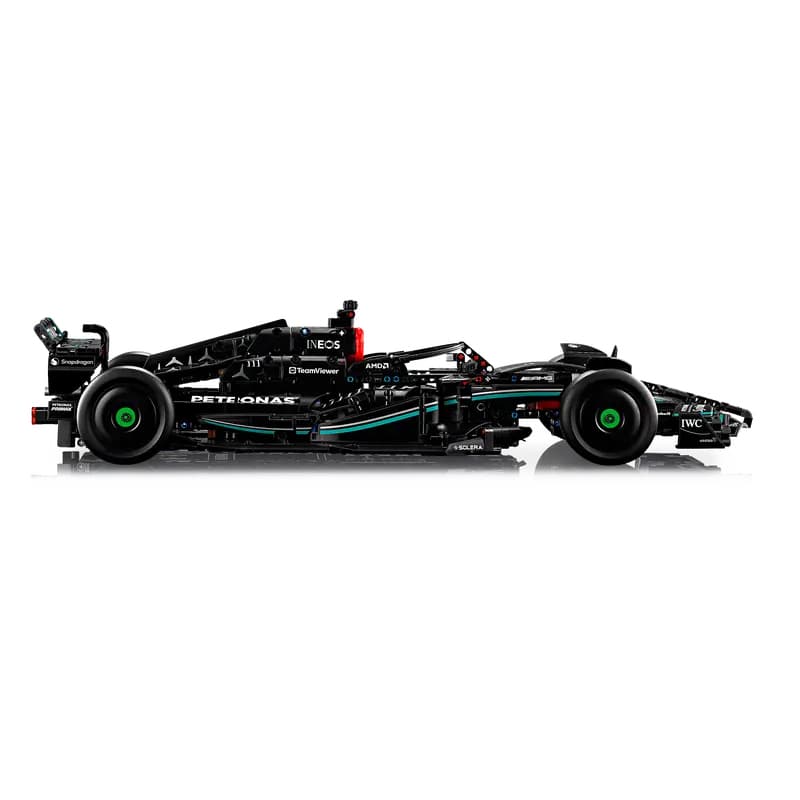 LEGO Mercedes-AMG F1 W14 E Performance