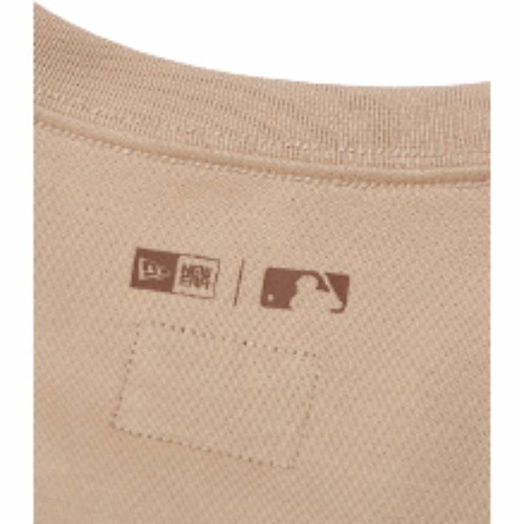 New Era x MLB Yankees T-Shirt Khaki