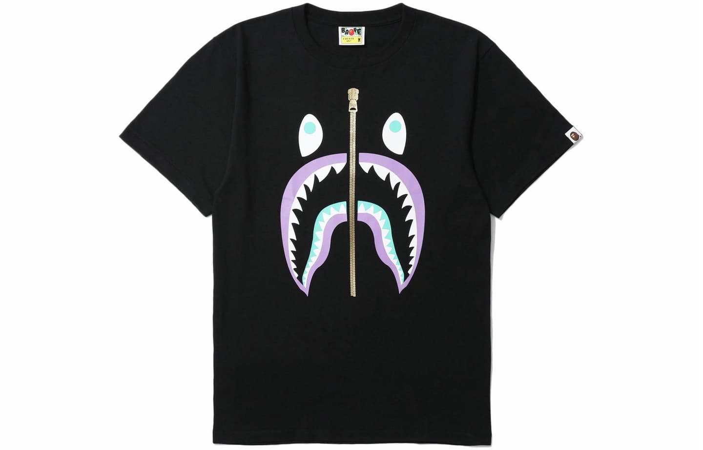 A BATHING APE T