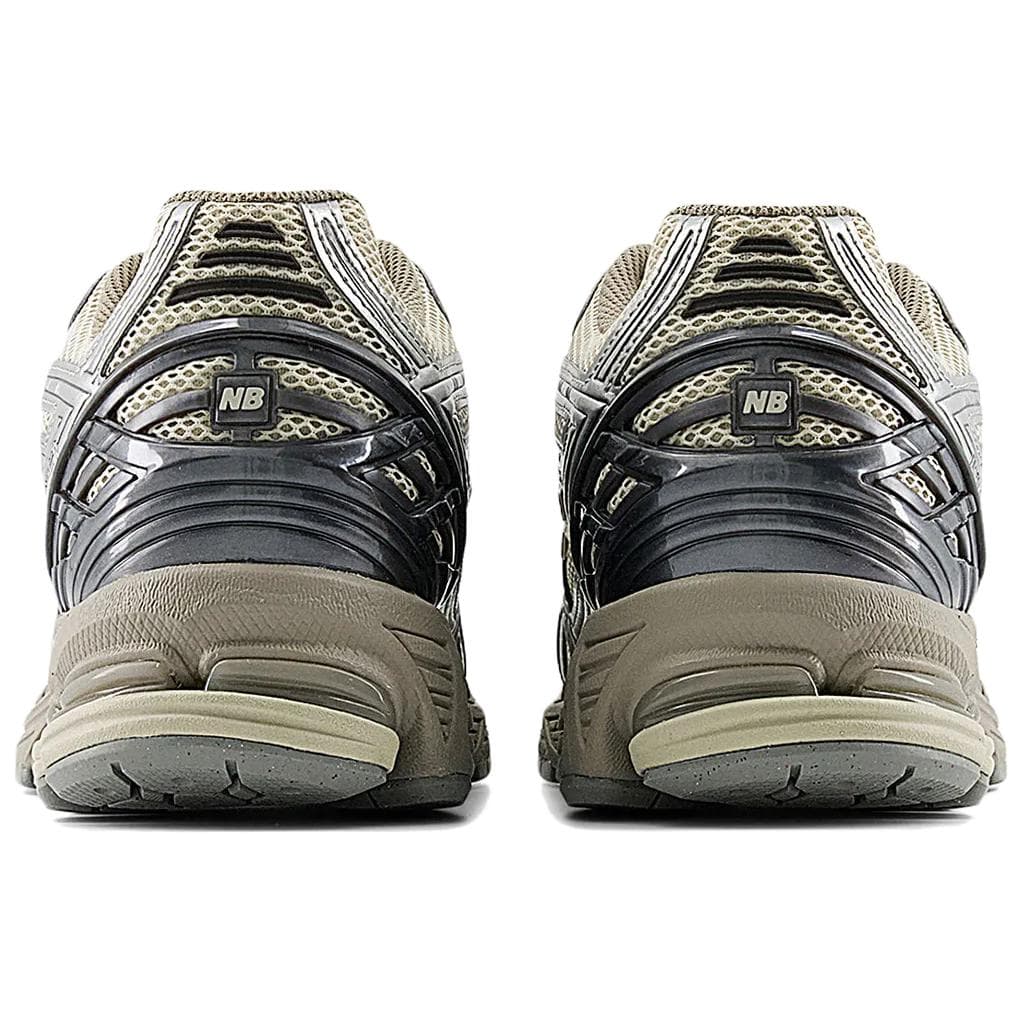 New Balance 1906R Brown