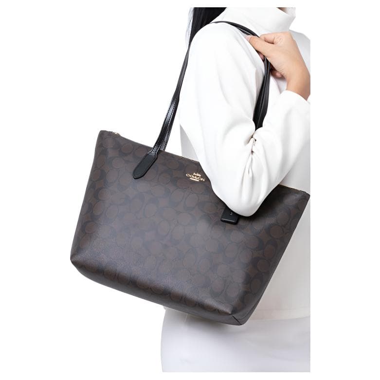 COACH Zip Top 30
