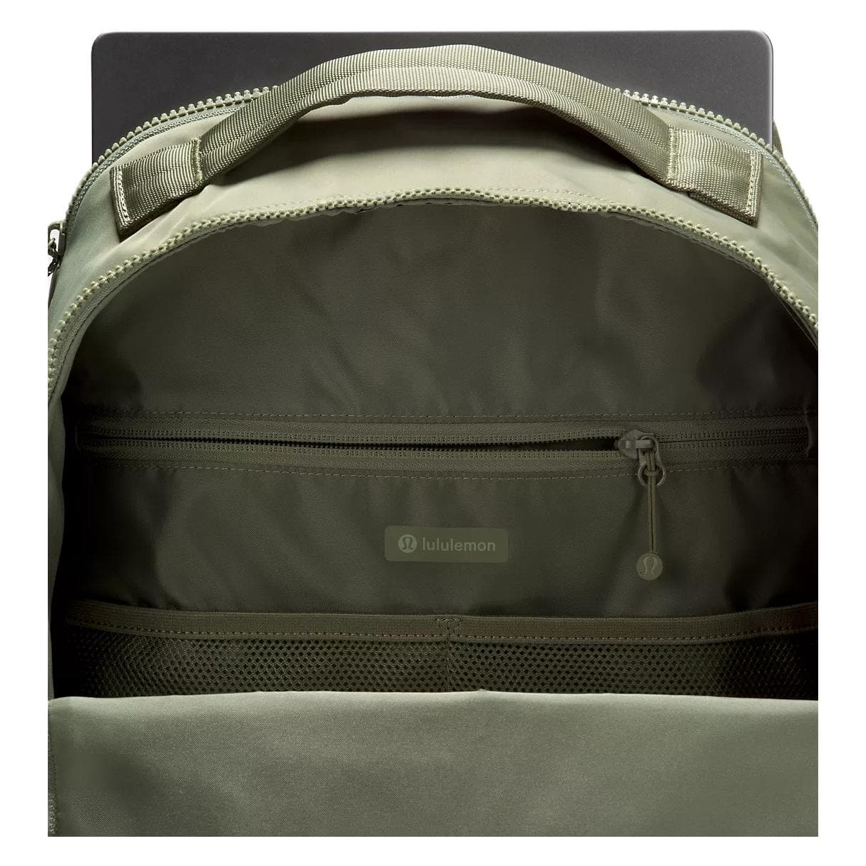 lululemon NEW CREW 22L Logo