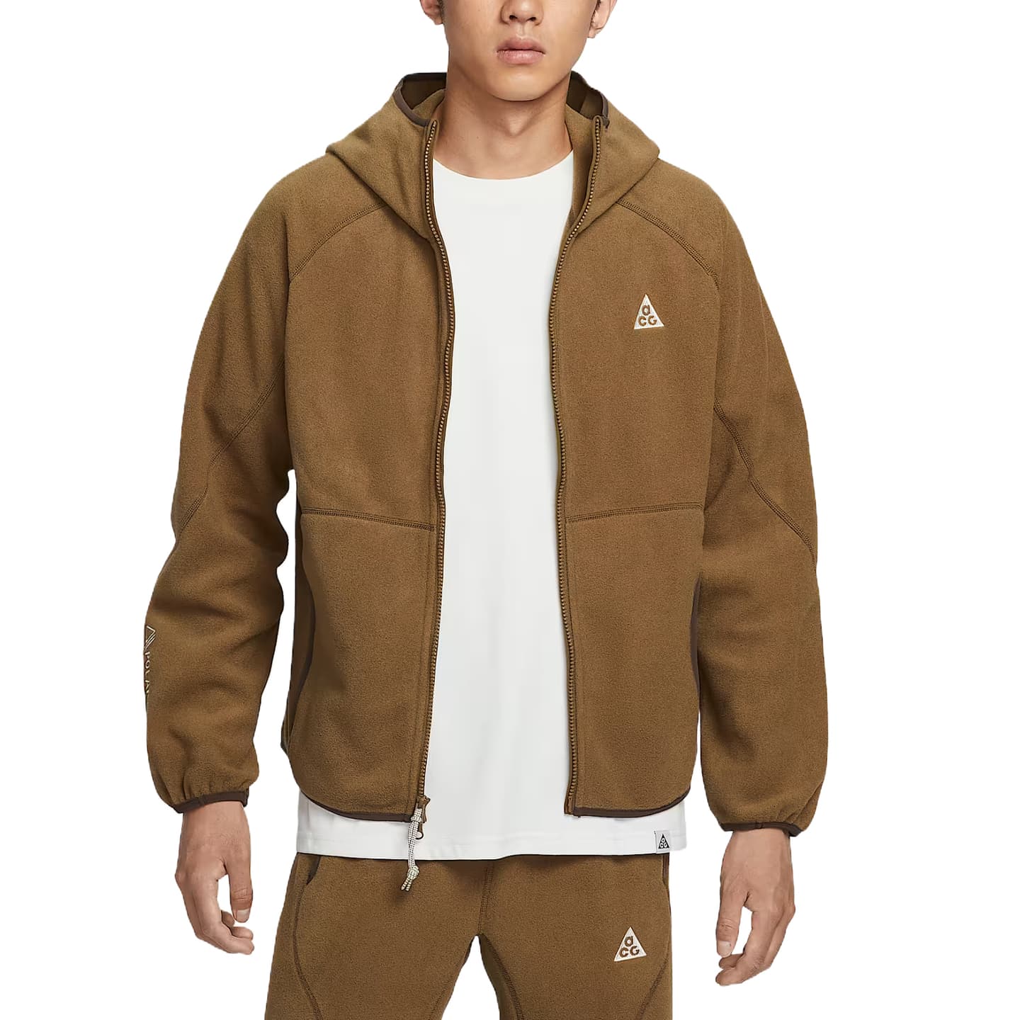 Nike ACG wolf tree