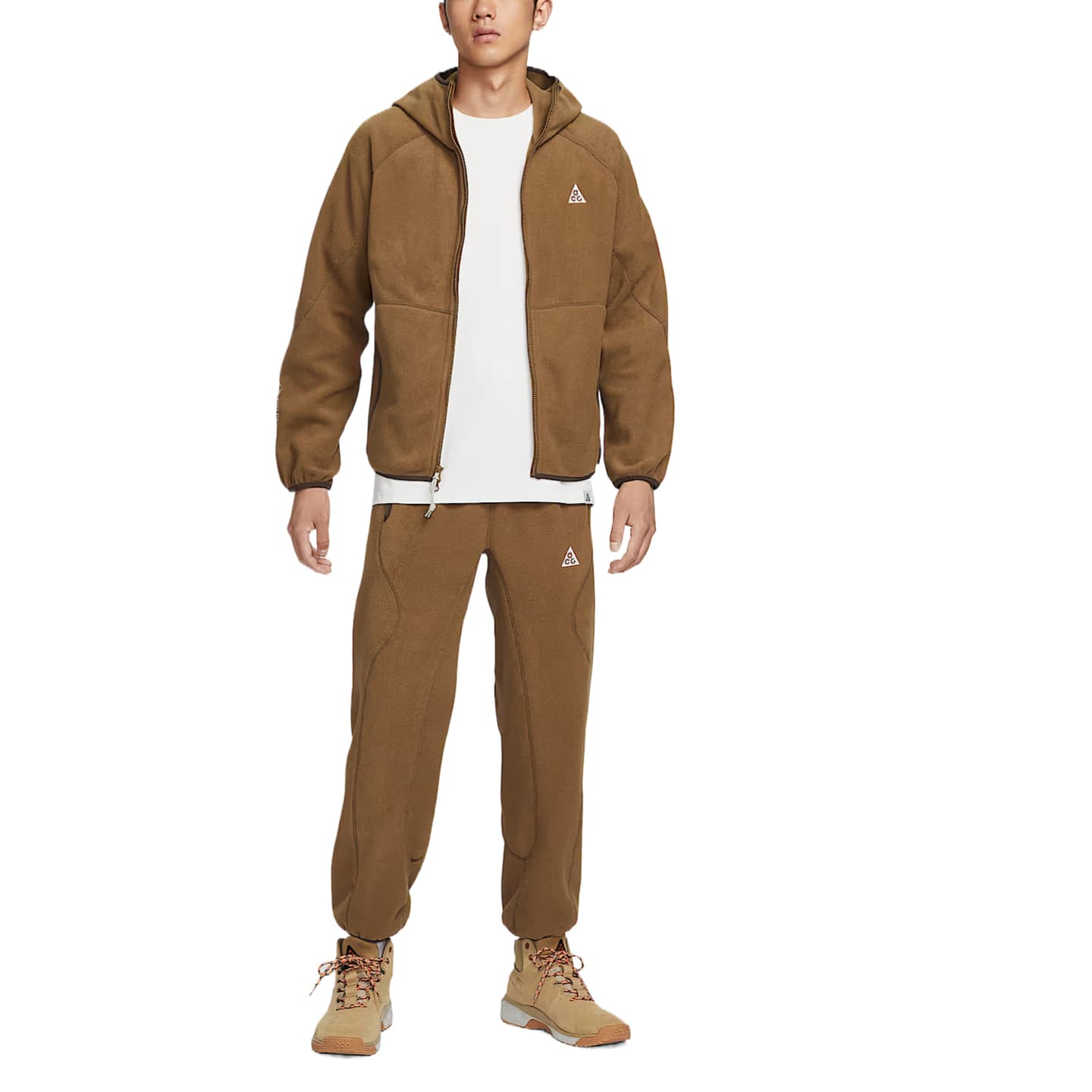 Nike ACG wolf tree