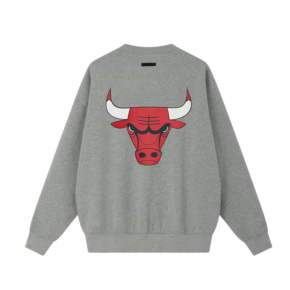 Essentials NBA FW25 BULLS SPORTS FIT CREWNECK