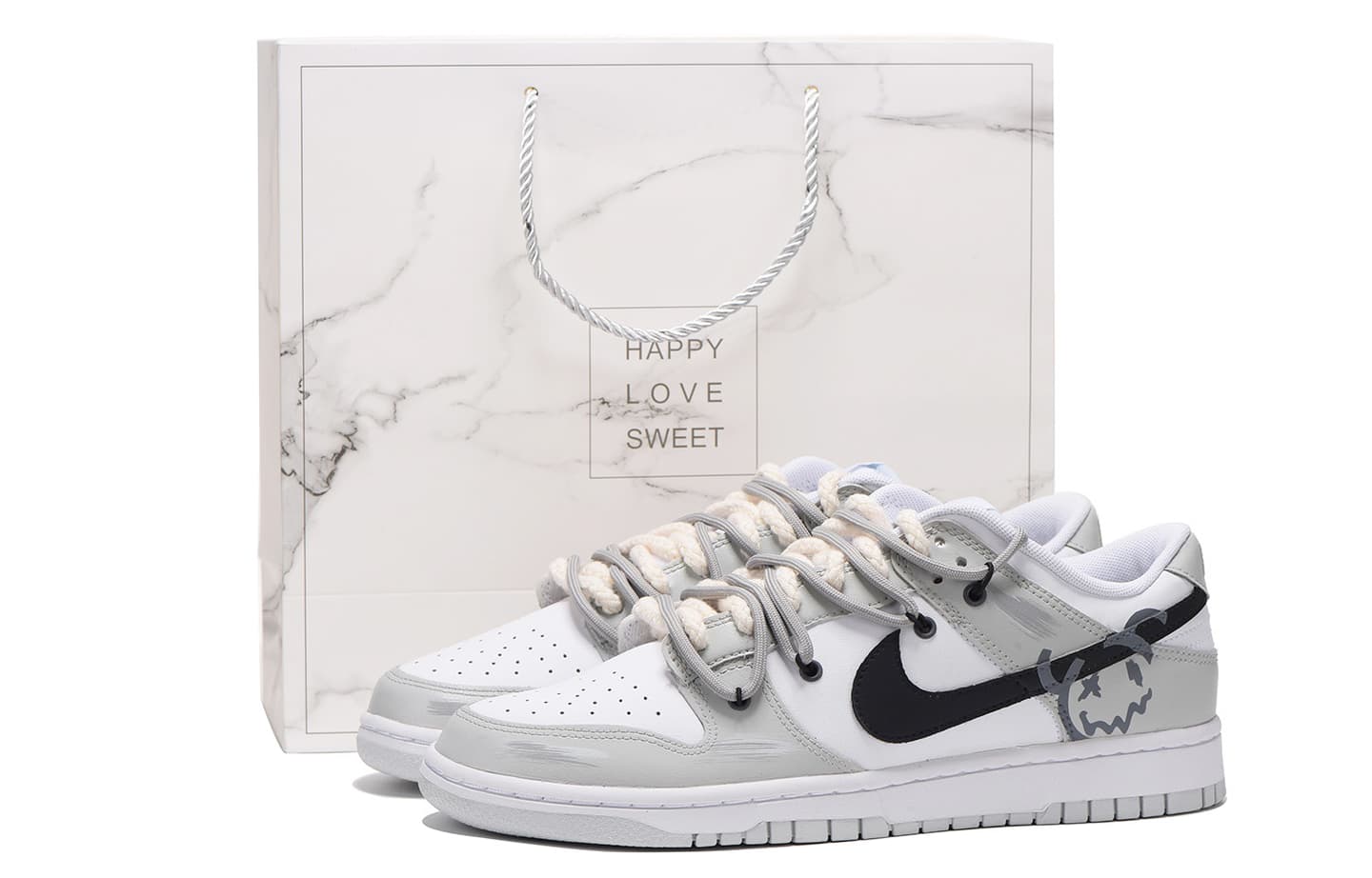 Nike Dunk Low Grey