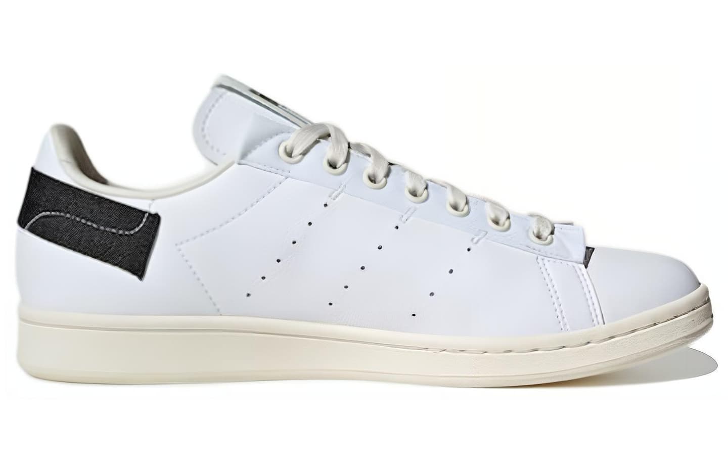 Parley x adidas Stan Smith