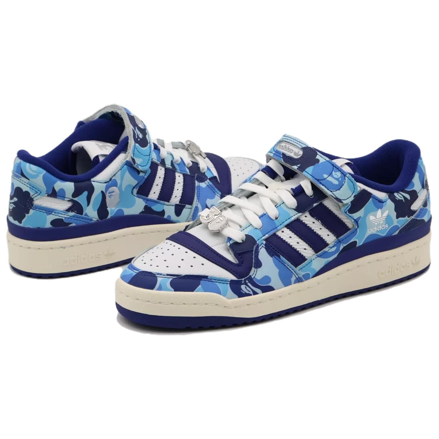 A BATHING APE x adidas Forum 84 Low