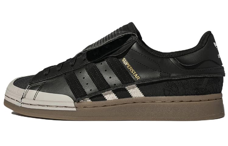 adidas Superstar