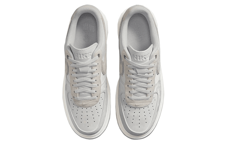 Nike Air Force 1 Low Summit White