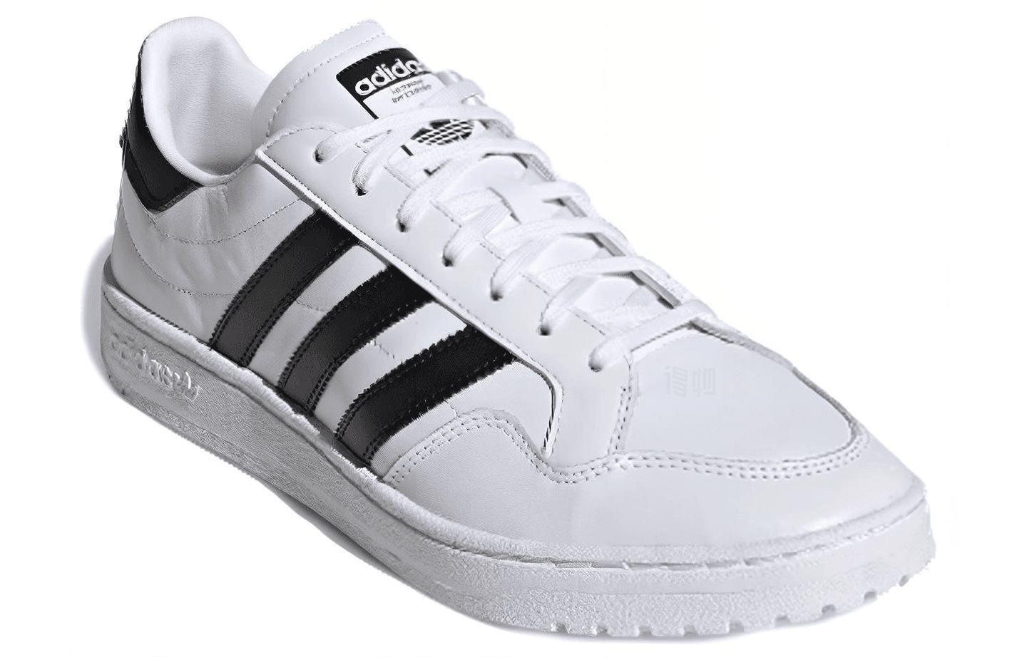 adidas Team Court