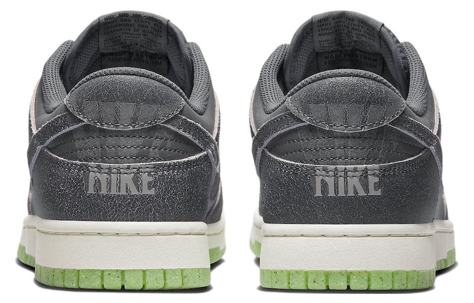 Nike Dunk Low PRM "Halloween"